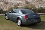 Chrysler 300C 2005 года